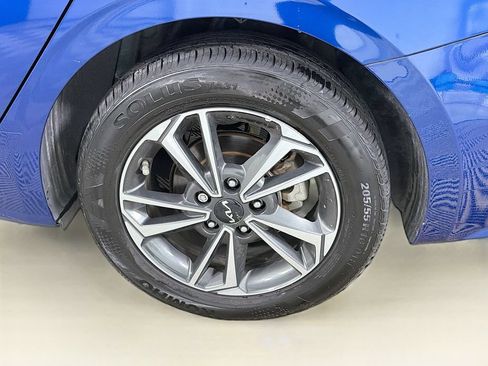 Used 2024 Kia Forte LXS FWD image 31