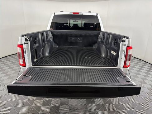 Used 2021 Ford F150 Lariat image 16