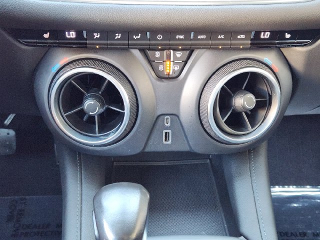 Used 2020 Chevrolet Blazer LT w/ LPO, Floor Liner Package FWD image 20