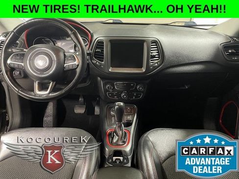 Used 2019 Jeep Compass Trailhawk w/ Cold Weather Group AWD/4WD image 13