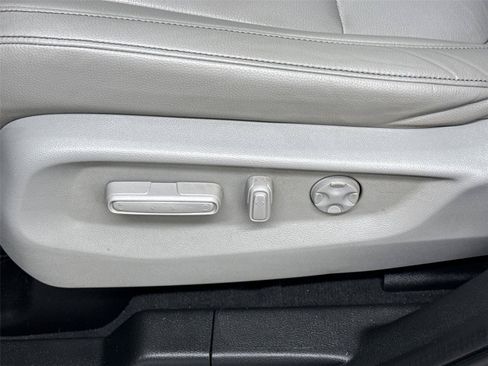 Certified 2024 Honda Odyssey EX-L image 13