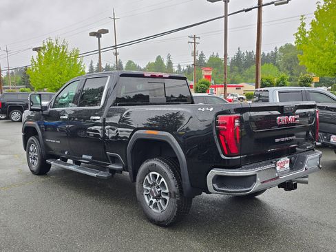 New 2025 GMC Sierra 3500 SLT w/ SLT Premium Package image 5