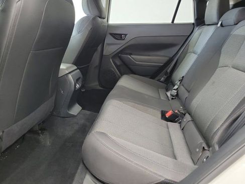 Used 2024 Subaru Crosstrek 2.0i Premium image 12