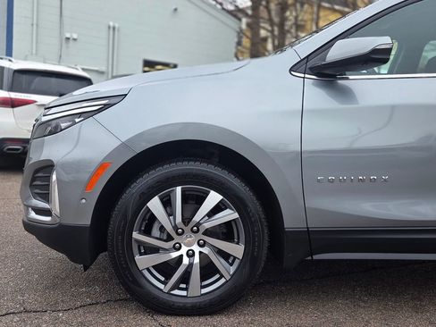 Used 2024 Chevrolet Equinox Premier image 10