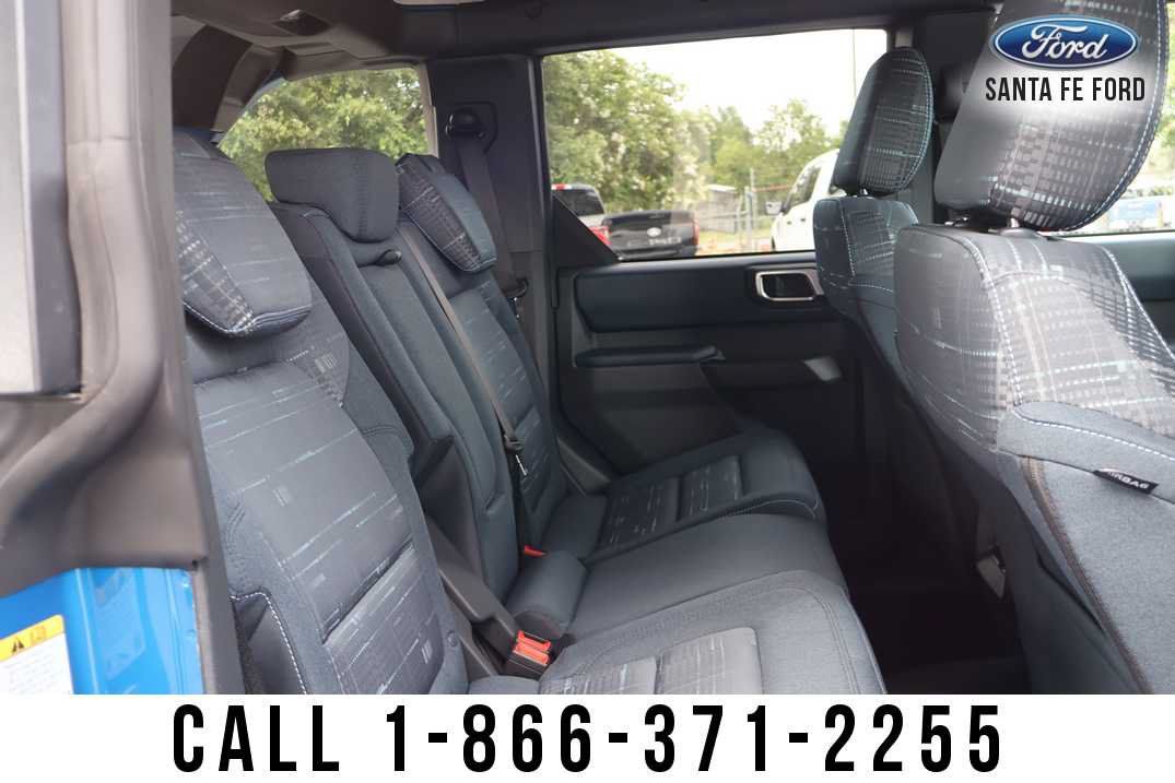 Used 2026 Ford Bronco Heritage Edition AWD/4WD image 26