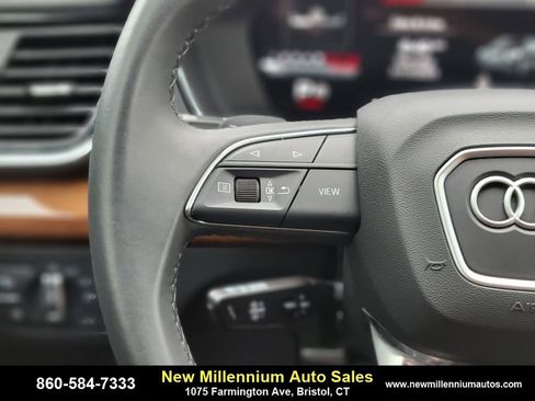 Used 2025 Audi Q5 2.0T Premium w/ Convenience Plus Package image 25