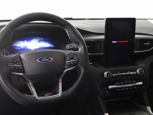 Used 2020 Ford Explorer ST w/ ST Street Pack image 3