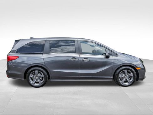 Used 2023 Honda Odyssey EX image 4