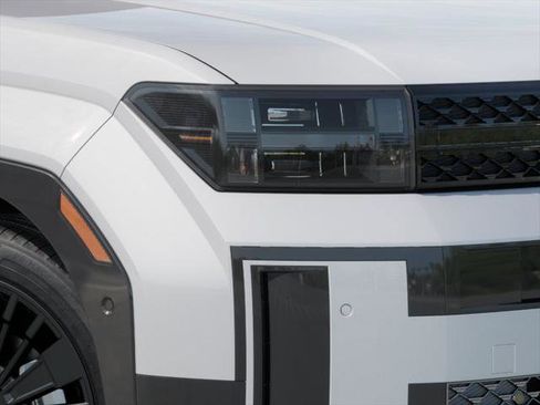 New 2025 Hyundai Santa Fe Calligraphy image 9