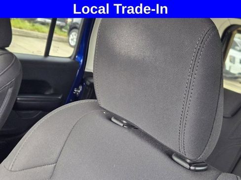 Used 2018 Jeep Wrangler Unlimited Sport AWD/4WD image 13
