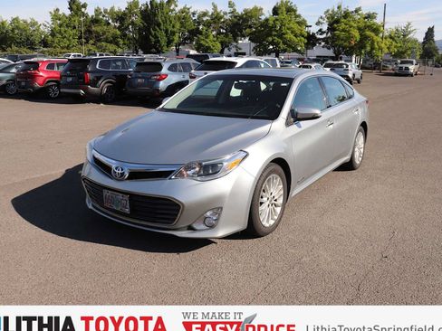 Used 2015 Toyota Avalon XLE Touring FWD image 1
