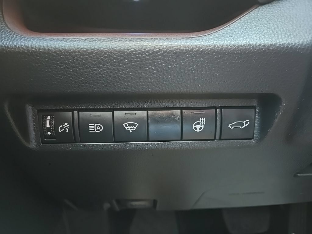 Used 2019 Toyota RAV4 Limited w/ Cold Weather Package AWD/4WD image 48
