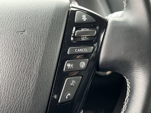 Used 2024 INFINITI QX80 Luxe image 23