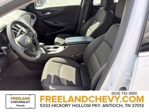 Used 2024 Chevrolet Malibu LT image 22