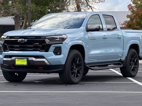 Used 2025 Chevrolet Colorado Z71 image 15