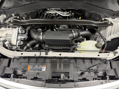 Used 2025 Ford Explorer Platinum w/ Ultimate Package image 56