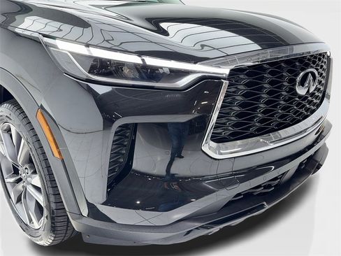 Used 2023 INFINITI QX60 Luxe w/ Cargo Package image 3