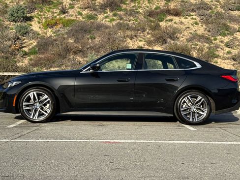 Used 2025 BMW 430i w/ Premium Package image 9