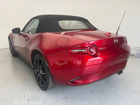 Used 2026 MAZDA MX-5 Miata Grand Touring RWD image 4