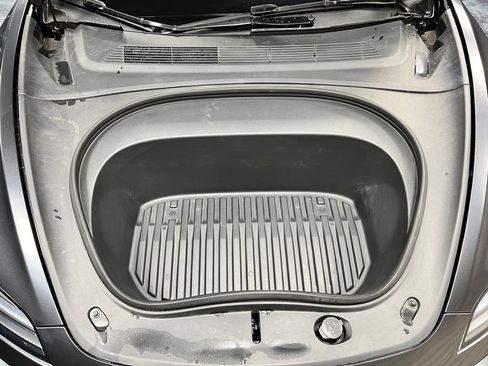 Used 2025 Tesla Model 3 Long Range RWD image 24