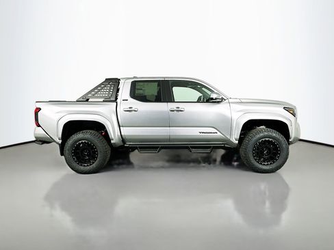 New 2025 Toyota Tacoma SR5 AWD/4WD image 8