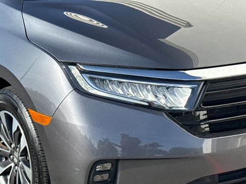 Certified 2024 Honda Odyssey EX-L image 10