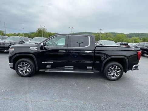 New 2026 GMC Sierra 1500 SLT w/ SLT Premium Plus Package AWD/4WD image 2