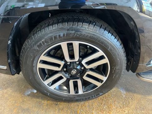 Used 2020 Toyota 4Runner Limited RWD image 22