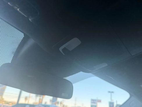 Used 2024 Honda Pilot Sport image 23