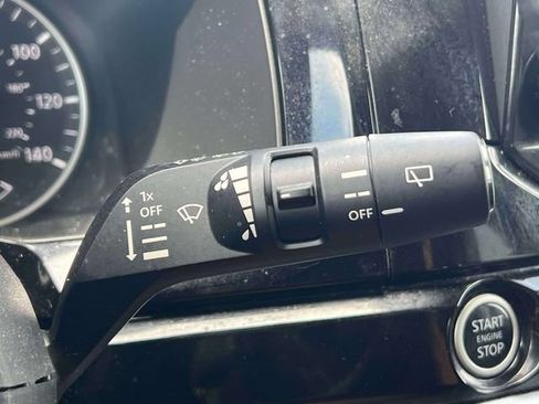 Certified 2022 Nissan Pathfinder SL AWD/4WD image 25