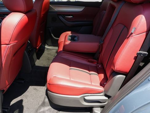 Used 2025 MAZDA CX-70 Plug-In Hybrid w/ Premium Plus image 29