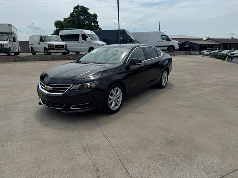 Used 2016 Chevrolet Impala LT FWD image 3