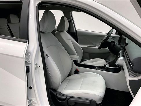 Certified 2024 Hyundai Kona SEL image 7