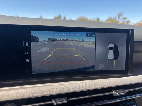 Certified 2025 Hyundai Tucson Limited image 25