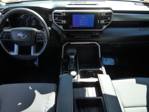 Used 2025 Toyota Tundra SR5 AWD/4WD image 11