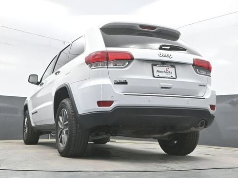 Used 2021 Jeep Grand Cherokee Limited AWD/4WD image 37