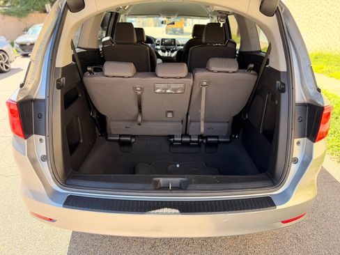 Used 2019 Honda Odyssey LX image 8