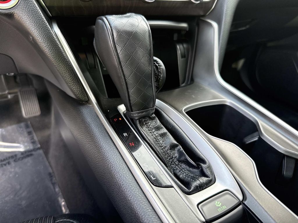 Used 2020 Honda Accord EX image 33