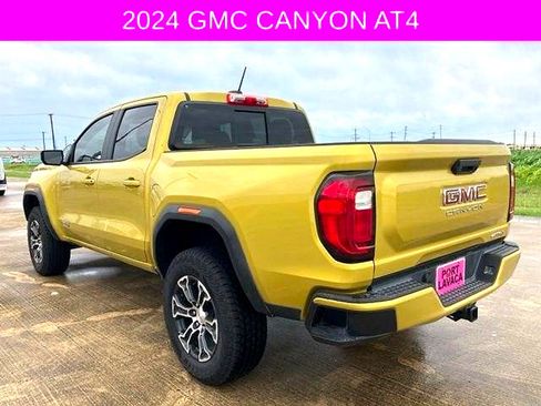 Used 2024 GMC Canyon AT4 AWD/4WD image 5