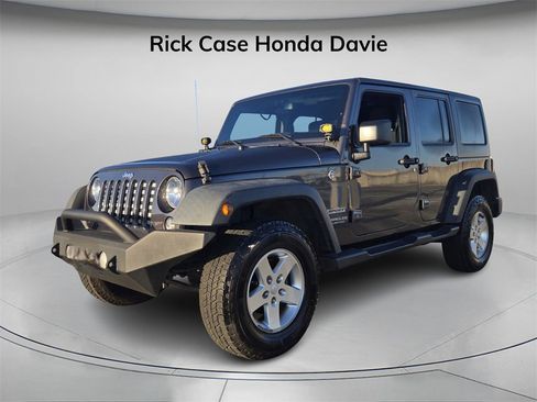 Used 2016 Jeep Wrangler Unlimited Sport w/ Quick Order Package 24S image 9