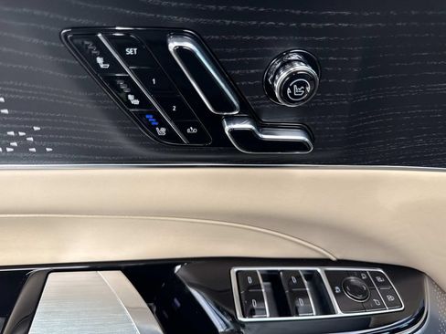 New 2026 Cadillac Lyriq Signature Sport w/ LPO, ONYX Package RWD image 20