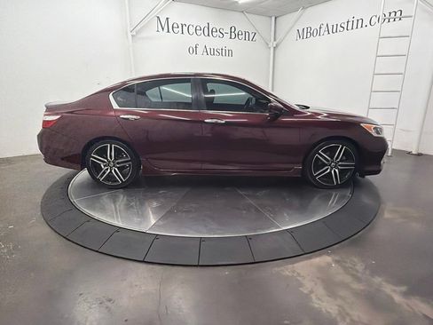 Used 2016 Honda Accord Sport image 8
