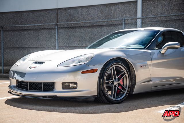Used 2007 Chevrolet Corvette Z06 w/ Preferred Equipment Group RWD image 43