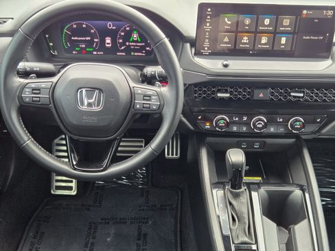 Used 2025 Honda Accord Sport image 22