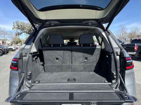 Used 2023 BMW X7 xDrive40i image 29