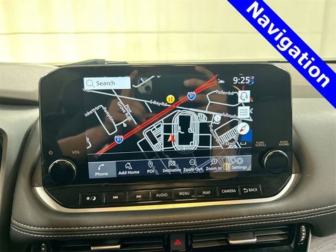 Used 2023 Nissan Rogue Platinum w/ Platinum Premium Package image 22