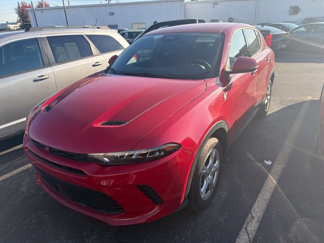 Used 2023 Dodge Hornet GT w/ Cold Weather Group AWD/4WD image 1