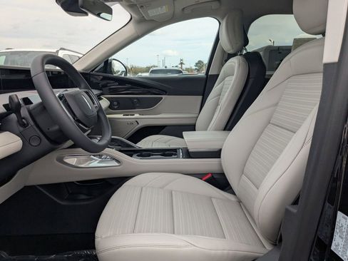 New 2026 Lincoln Nautilus Reserve AWD/4WD image 21