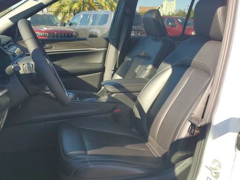 New 2025 Jeep Grand Cherokee Limited image 20