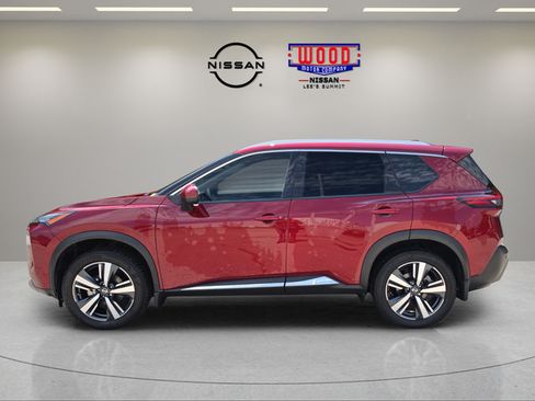 Used 2021 Nissan Rogue SL w/ Premium Package FWD image 5